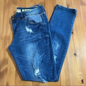INDIGO REIN Sz 11 Junior Distressed Stretchy Skinny Denim Jeans